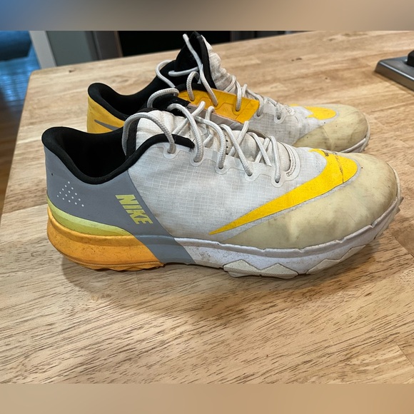 Nike FI Flex Golf Spikeless Golf Shoes Women's Size 8.5 Gray Yellow - Picture 1 of 4
